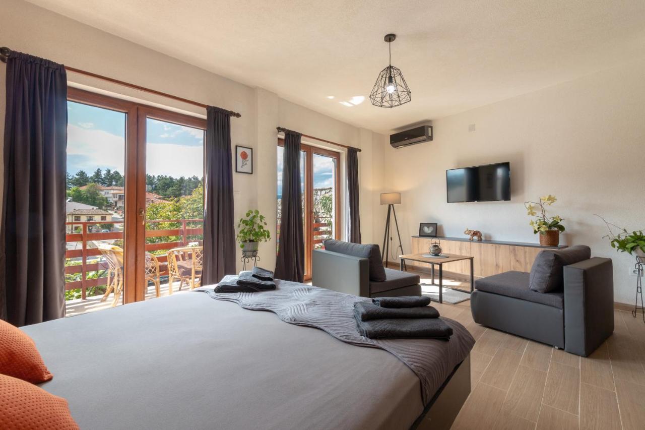 City Gate Apartment Ohrid Ngoại thất bức ảnh