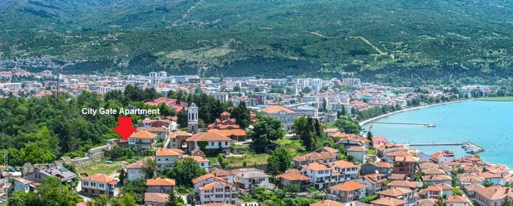 City Gate Apartment Ohrid Ngoại thất bức ảnh